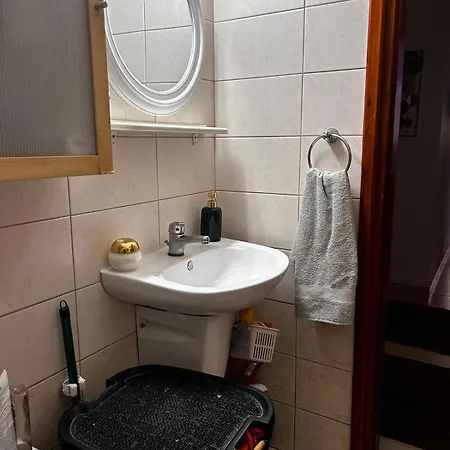 Lejlighed Makenzy 2 Bedrooms For Rent Larnaca
