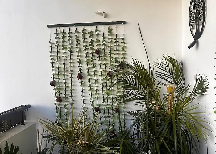 Διαμέρισμα Makenzy 2 Bedrooms For Rent *